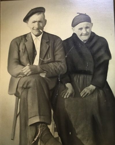 Enrique-Ortiz.-Tio-Pichines-con-su-esposa-Isabel-Buil